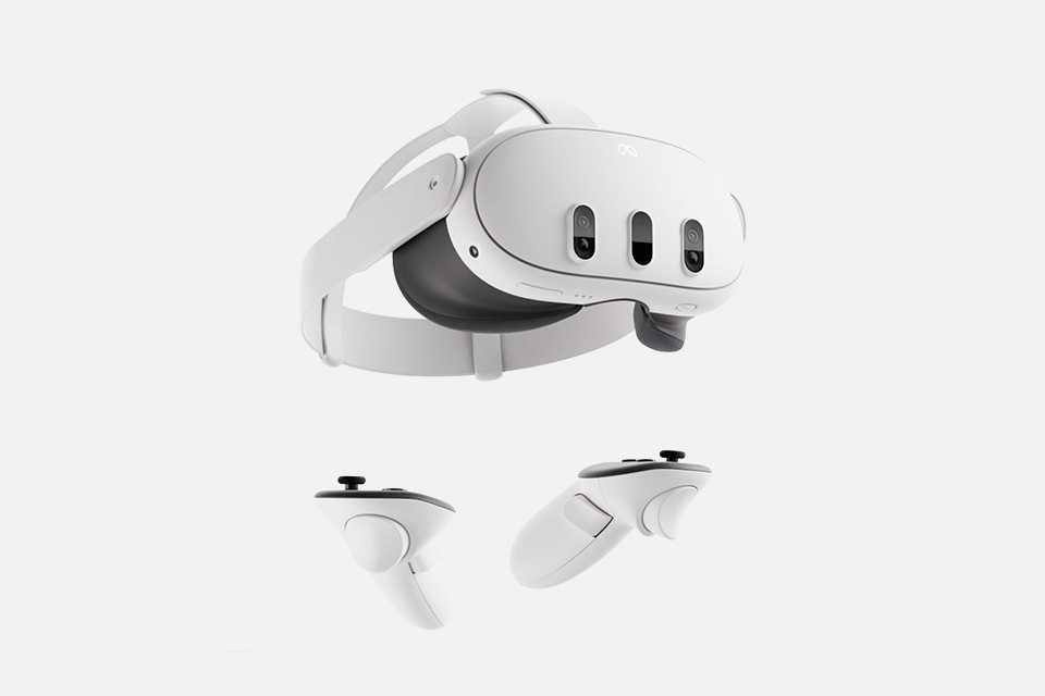 Meta Quest 3 128GB All-In-One Mixed Reality Headset.