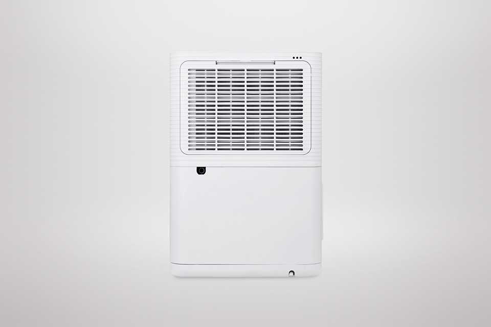 Bush D015B 16L Dehumidifier.