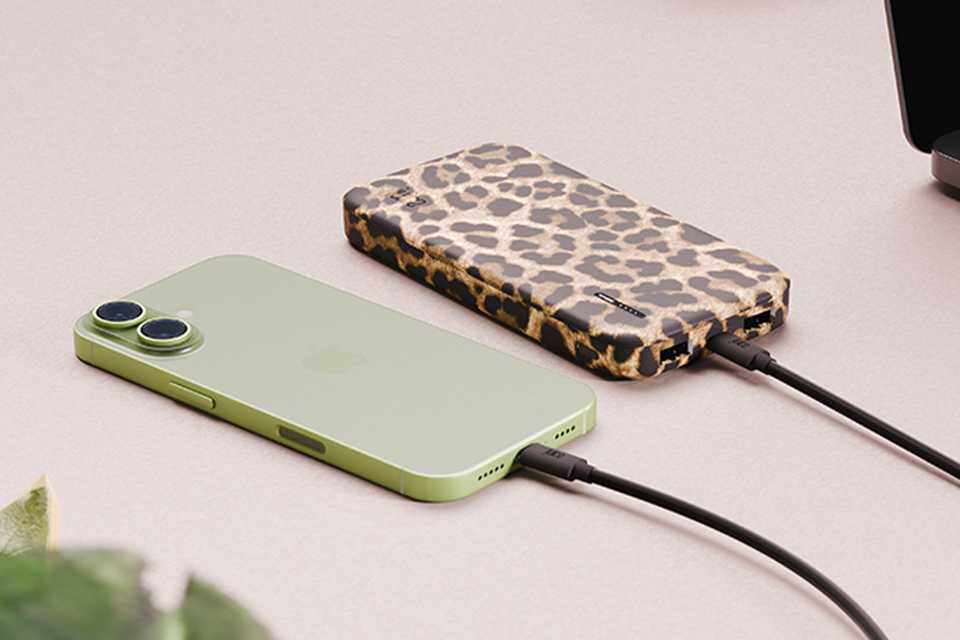 Save up to 25% on selected Juice powerbanks. Shop our Juice powerbank deals.