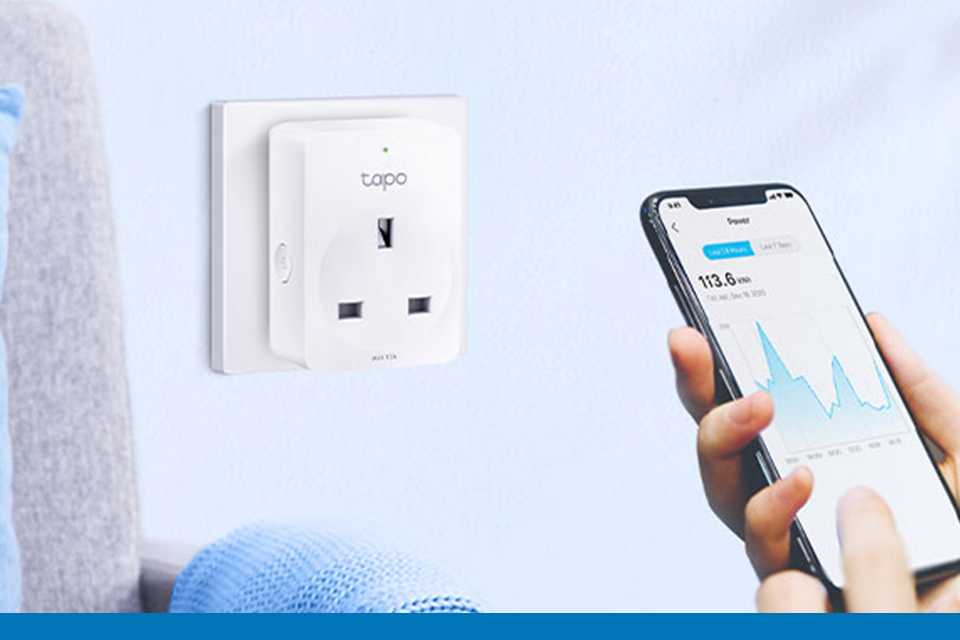 Tapo smart Wi-Fi plug installed on a wall and a person controlling lights remotely via smart phone.
