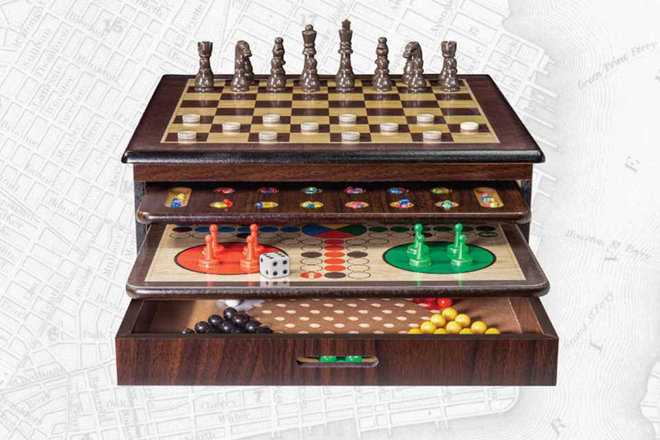 Argos Home 10 in 1 Deluxe Games House.