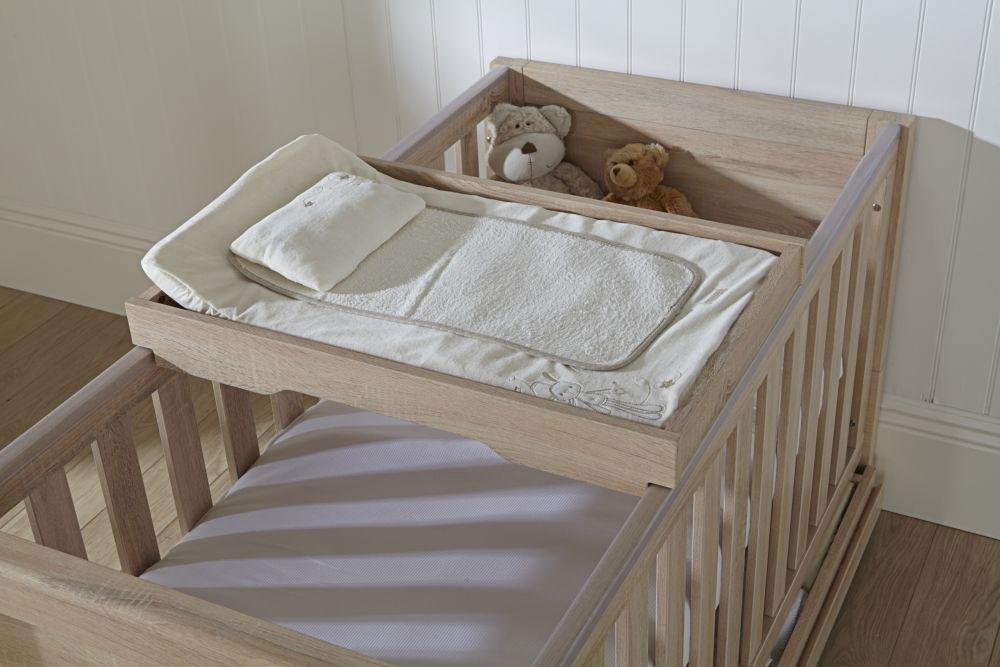 Tutti Bambini Milan Oak Cot Top Changer. review