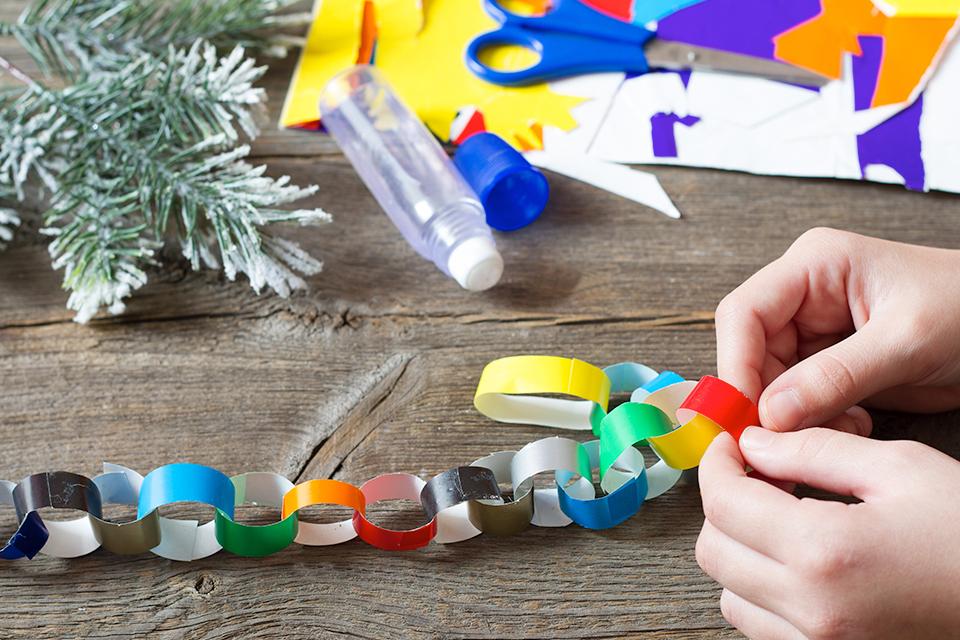 Vintage paperchains.