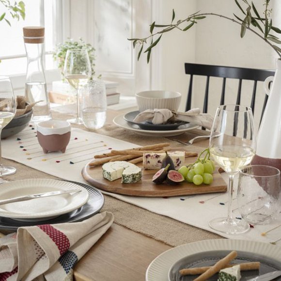 Make your home a happy habitat. Topic of the table.