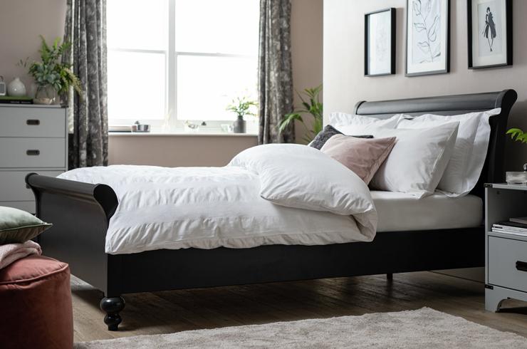 Up to 12 months to pay when you spend over £199 on selected furniture. Representative 34.9% APR Variable.