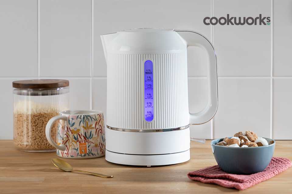 Save 20% on selected Cookworks appliances using code SAVE20.