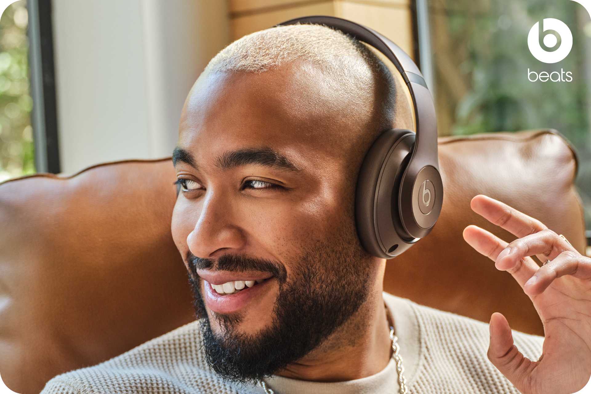 Turn up the energy with Beats. Only £99 for the Beats Studio Pro Wireless in black.