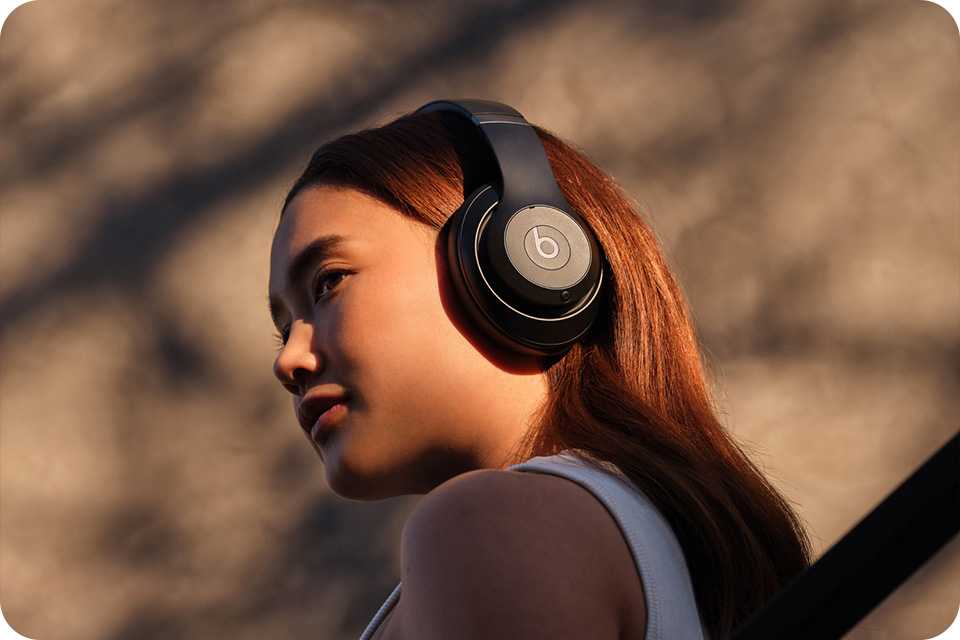 Shop our latest tech deals. Brands include Beats, Samsung, Sonos and more.