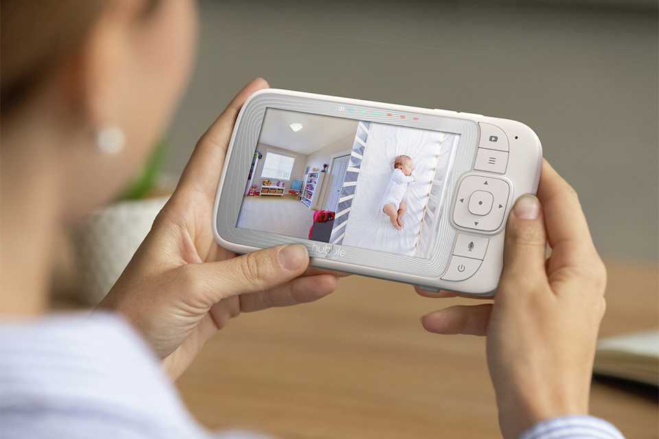 Hubble Nursery Dual Vision Smart Baby Monitor.