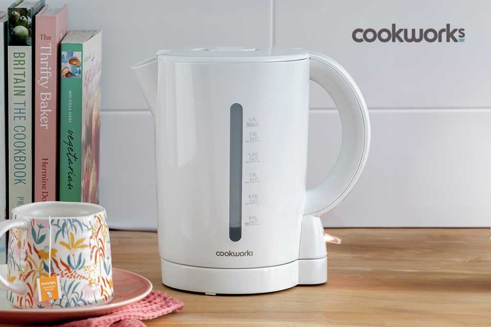 Save on selected Bush and Cookworks appliances using codes SAVE10 and SAVE20. Shop now.