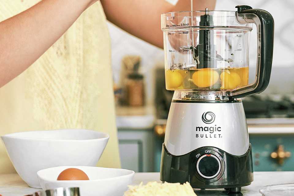 nutribullet Magic Bullet Kitchen Express Food Processor.