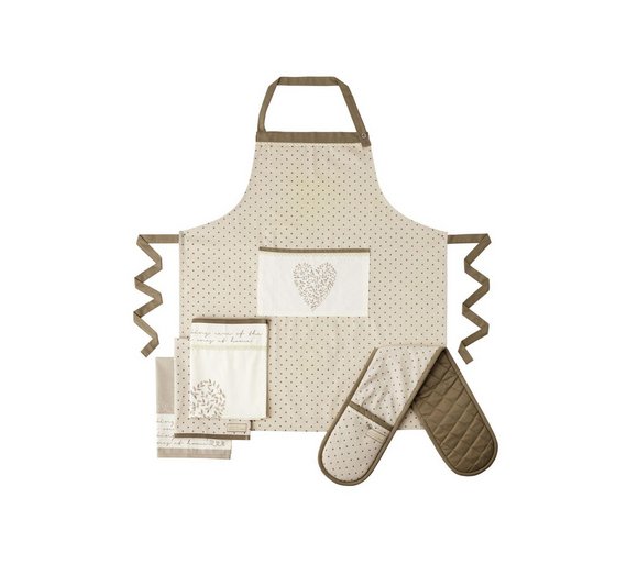 Buy Heart of House Love 5 Piece Textiles Set at Argos.co.uk Your