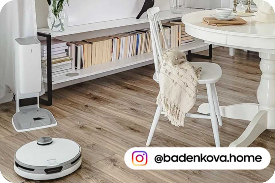 A shot of Samsung robo vacuum cleaner on the floor with Instagram ID @badenkova.home written on the picture.