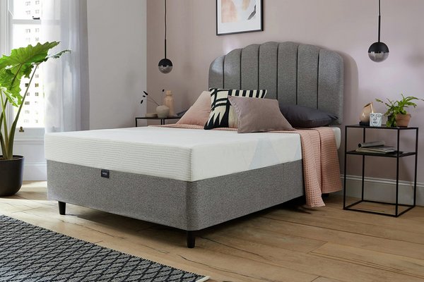 Save up to a 1/3 on selected Silentnight beds and mattresses.
