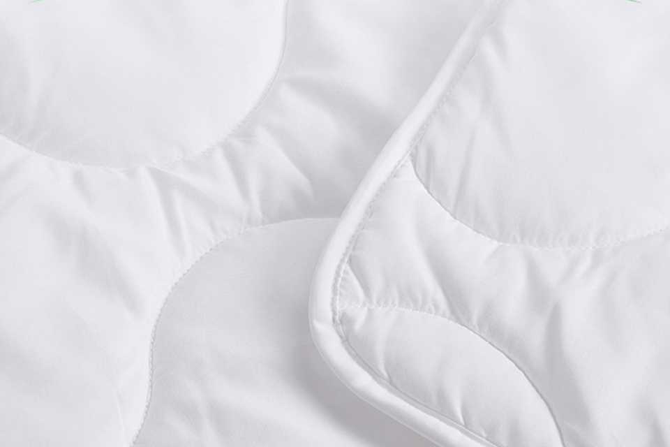 Slumberdown Anti Bacterial 4.5 Tog Kids Duvet - Single.