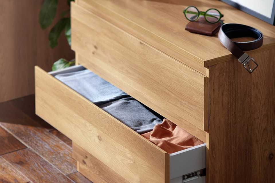 Argos Home Jenson 3 Drawer Chest - New Oak Effect.