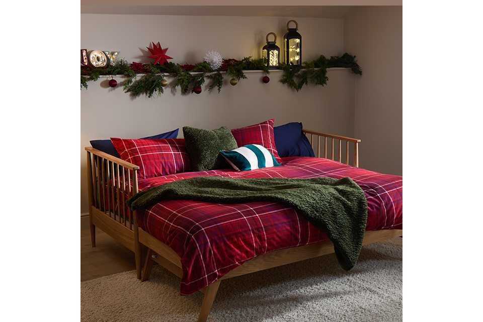 Guests to stay this festive season? Shop our duvets, folding beds and more. Shop now.