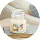 Yankee Home Inspiration Medium Jar Candle - Vanilla Frosting.