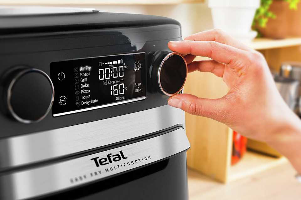 Tefal FW556 Easy Fry 15L 9in1 Function Air Fryer Oven-Silver.