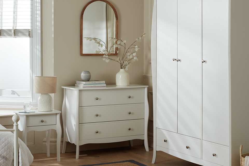 Argos Home Amelie 3 Piece 3 Door Wardrobe Set - White.