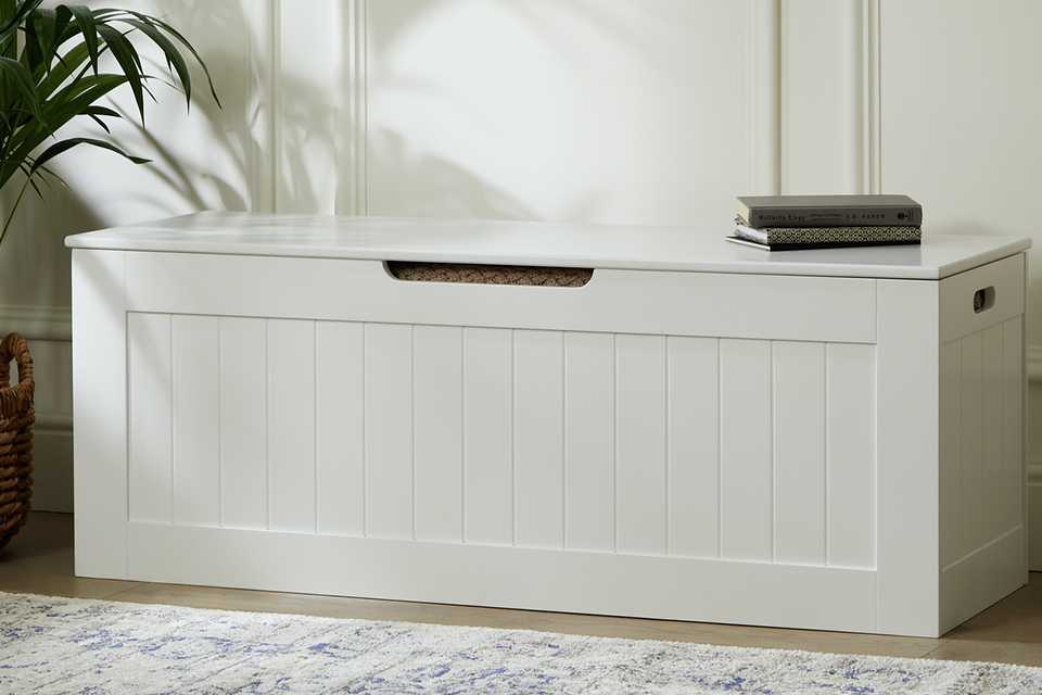 Argos Home Marston XL Shaker Blanket Box - White.