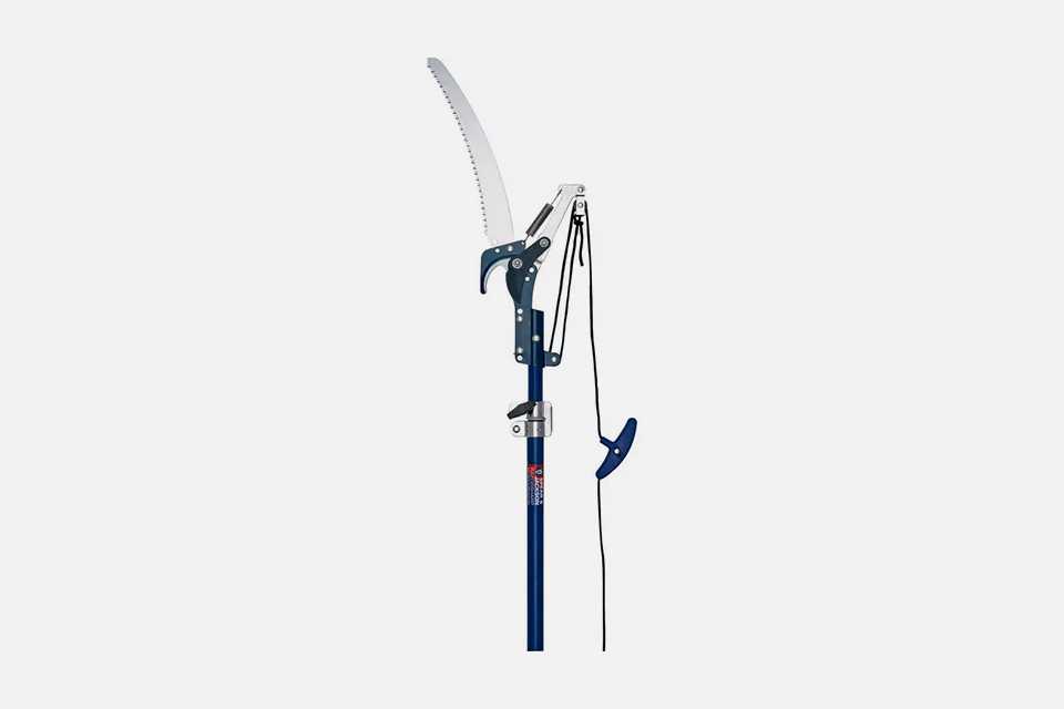 Spear & Jackson razorsharp telescopic pruner.