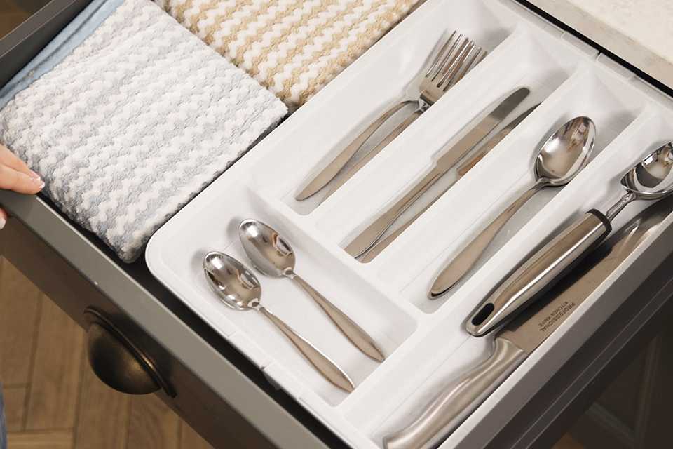 Minky Extending Cutlery Sorter.