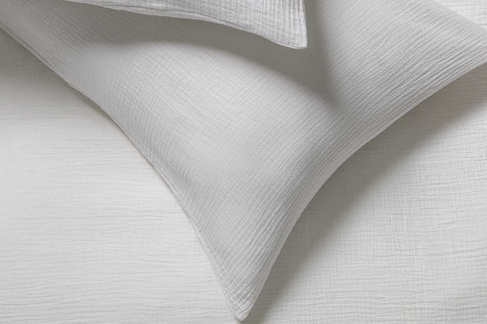 Habitat Cotton 200TC Muslin White Bedding Set - Double.