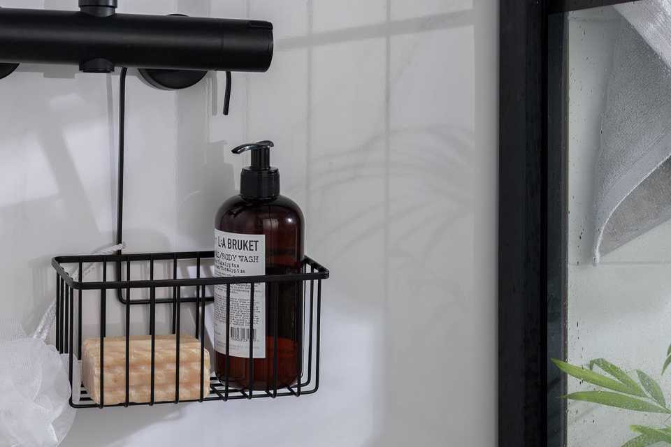 Argos Home Shower Basket with Hook - Black.