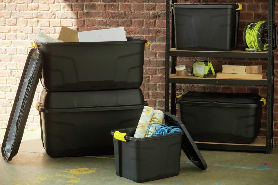 Strata 42L Heavy Duty Plastic Storage Boxes with Lid - Black.