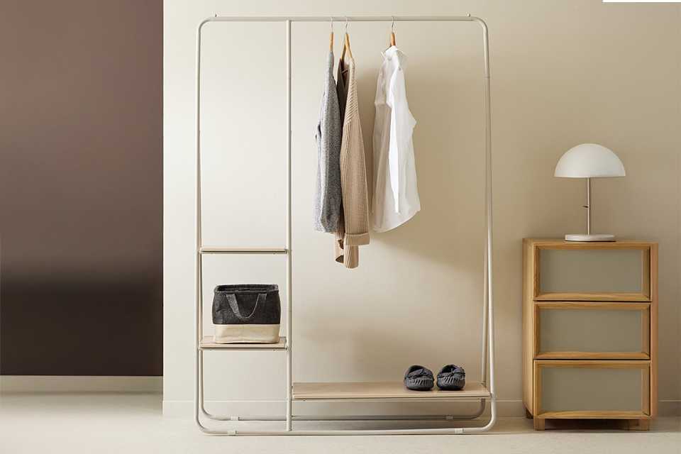 Habitat Cici Adjustable Clothes Rail with Shelves - Grey.