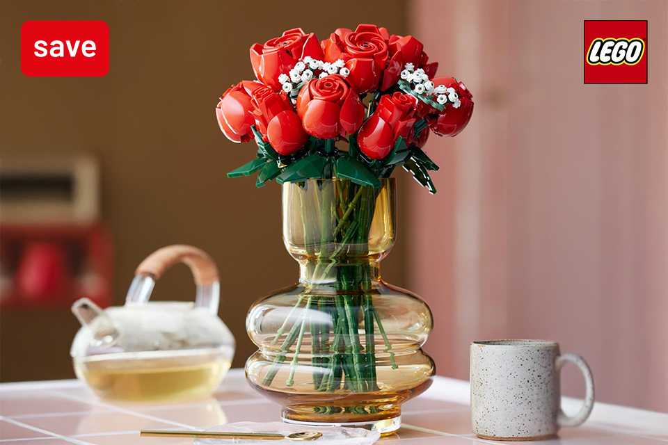 Save 25% on selected LEGO® sets this Valentine's Day!