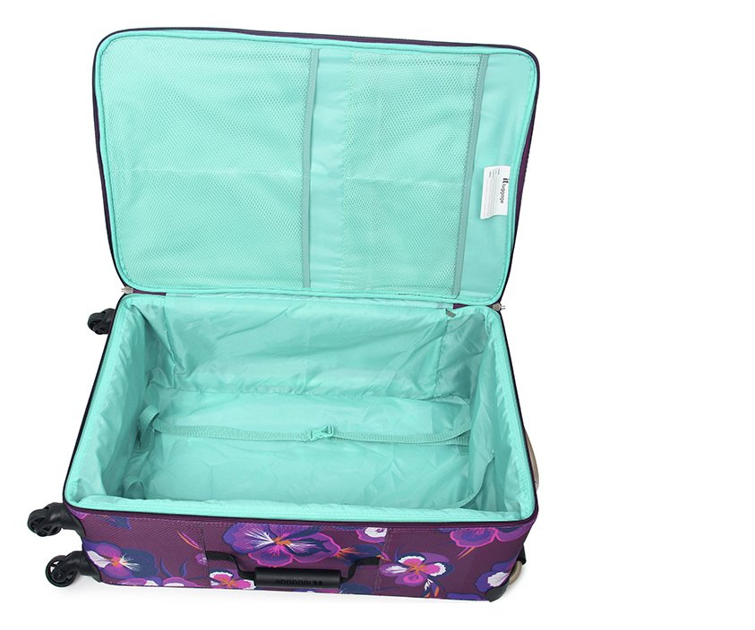 large 4 wheel lightweight suitcase