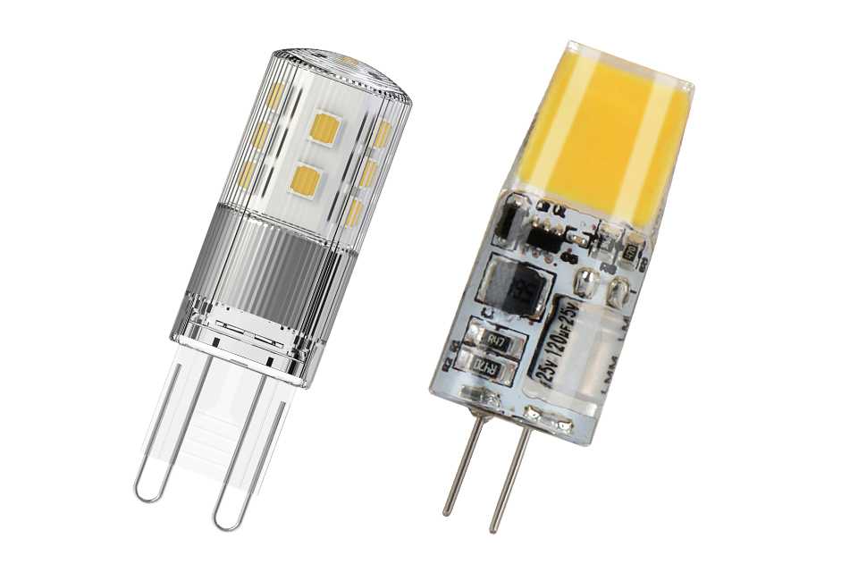 An Argos Home 1.8W LED G9 Light Bulb and an Argos Home 1.6W LED G4 Light Bulb - 4 Pack.