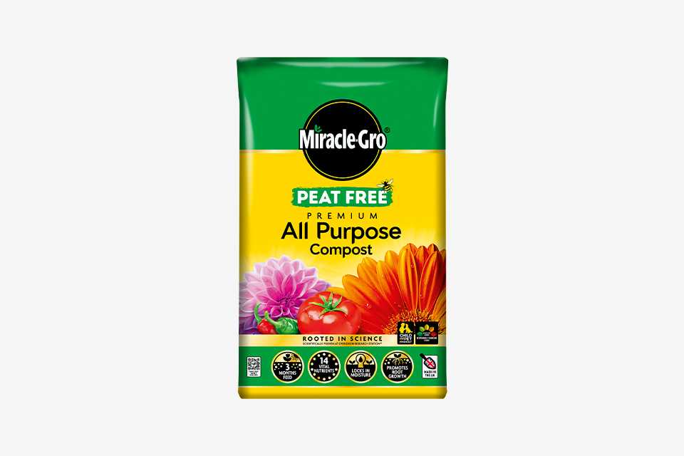A Miracle-Gro® peat free premium all purpose compost pouch.