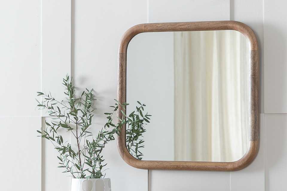 Habitat Brown Chunky Mango Wood Wall Mirror.
