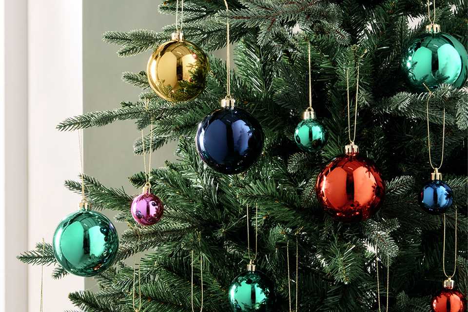Habitat Pack of 49 Shatterproof Christmas Baubles.