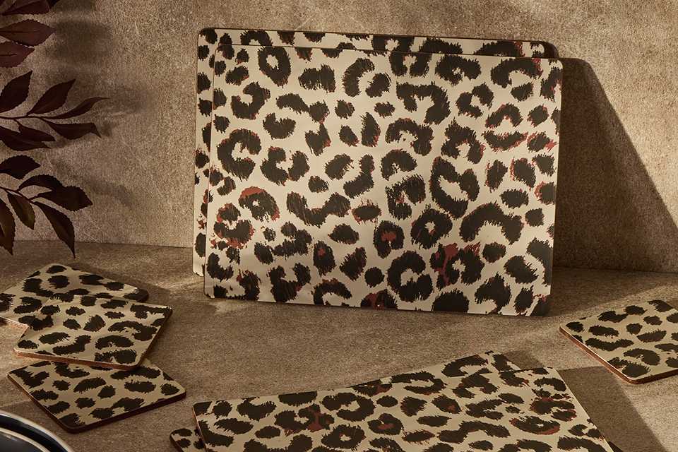 Setting the table. Add your own style with our range of seat pads, placemats and more.