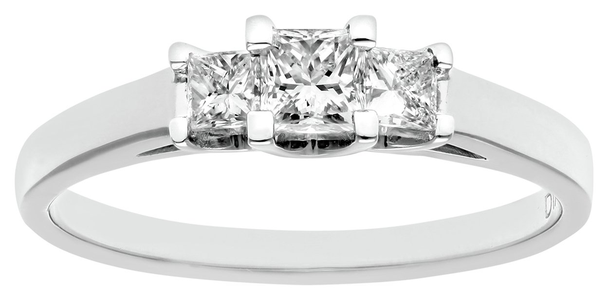 18 Carat White Gold 050 Carat Princess Cut Ring - Size T Review