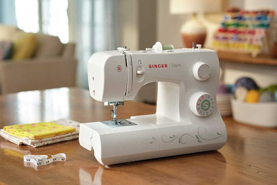 Trending now: Sewing machine. Discover everything you need for your next creation.