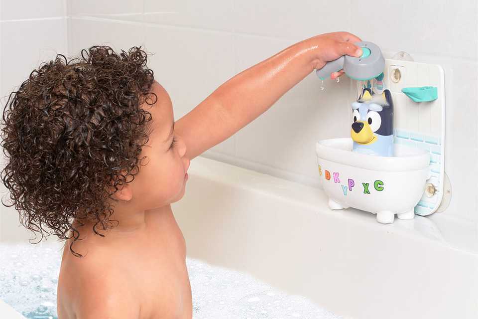 Tomy Toomies Bluey Shower & Scrub Baby Bath Toy.