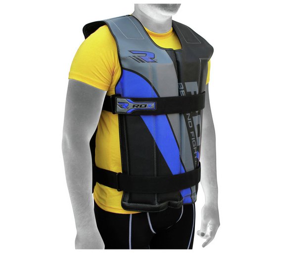 A person wearing RDX adjustable weighted vest