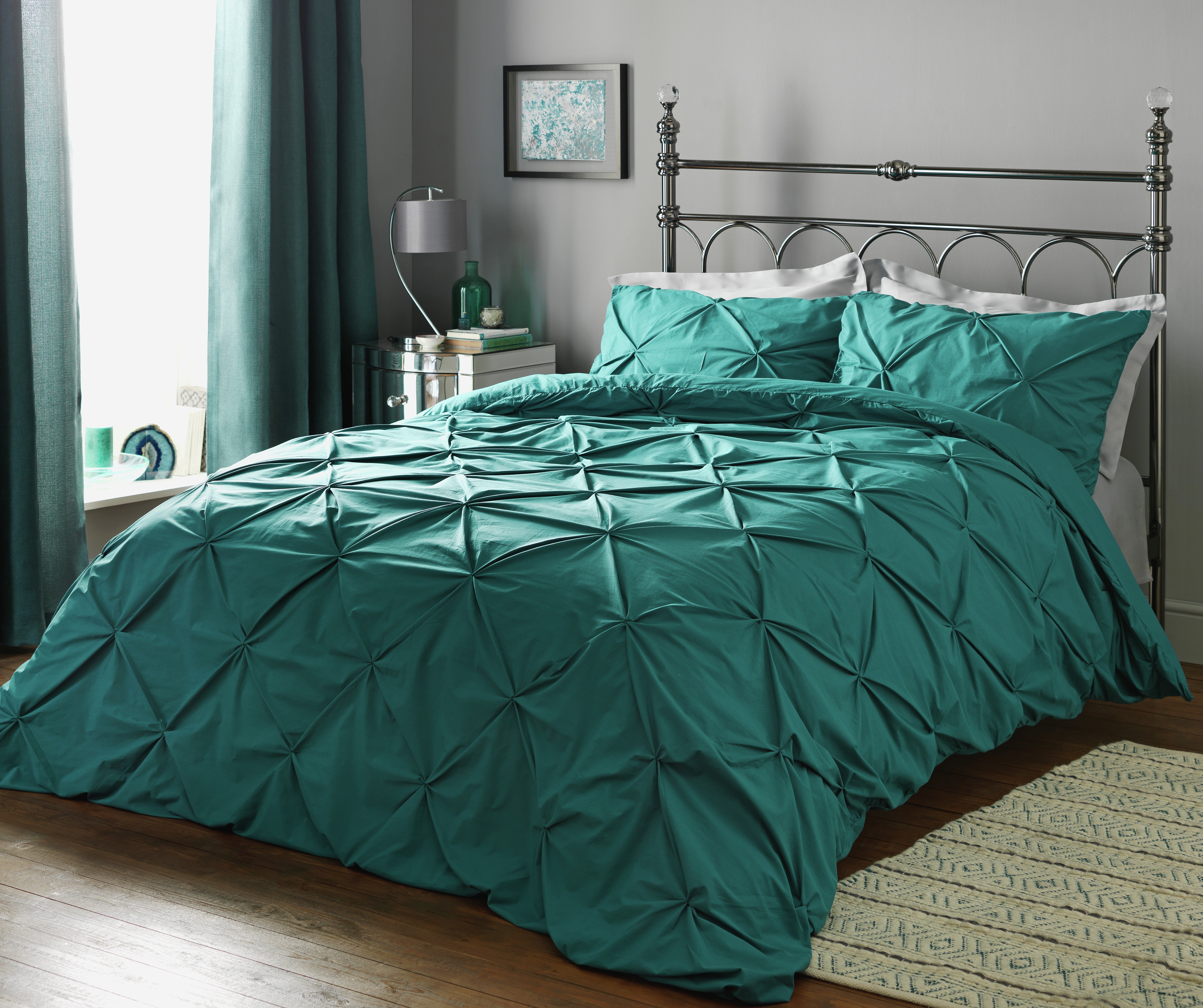 Heart of House Hadley Teal Pintuck Bedding Set - Double Review