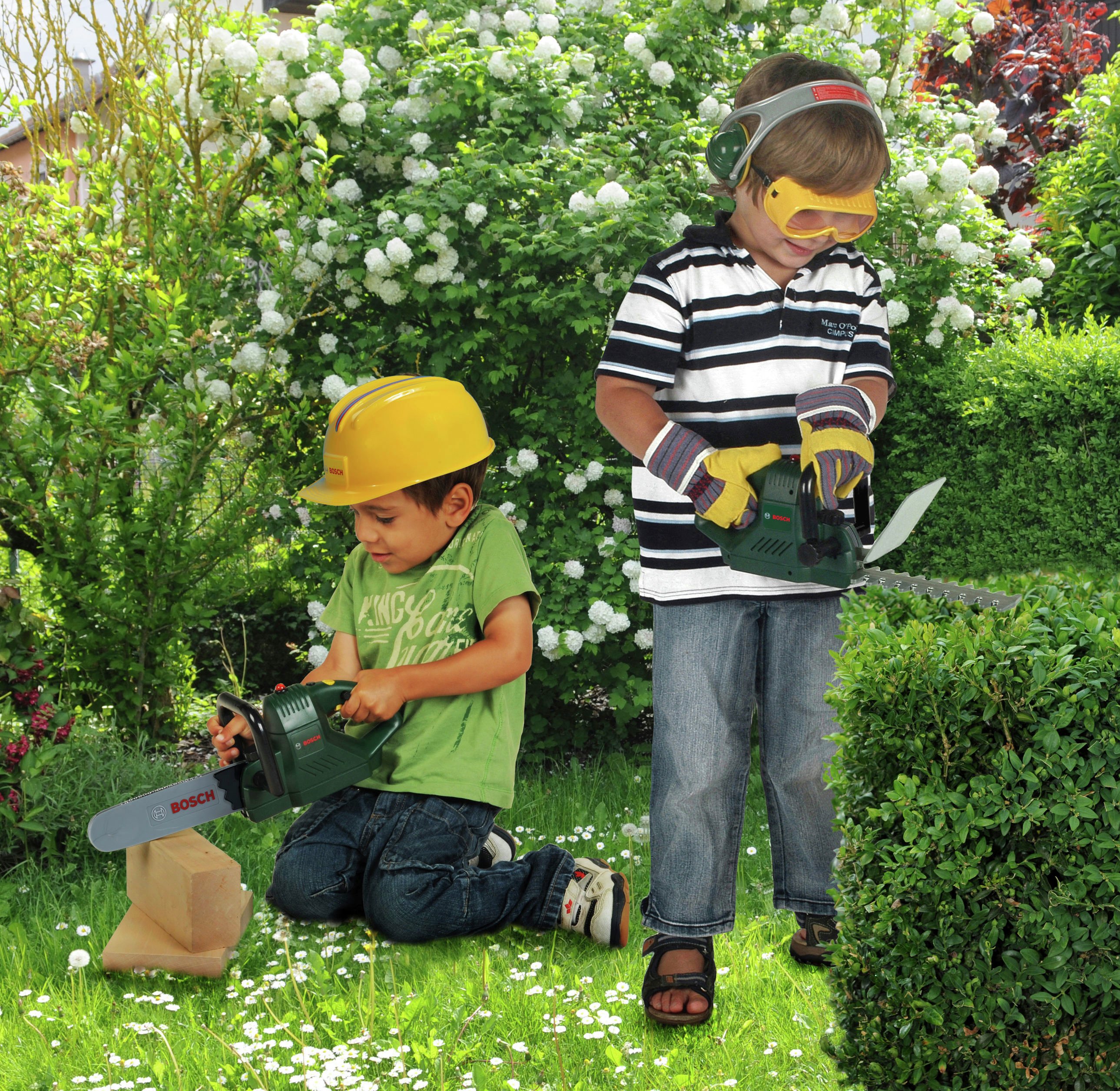 Bosch Hedge Trimmer. review