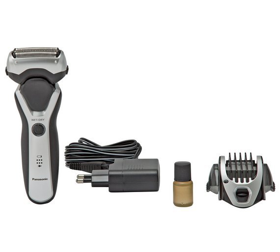 Review of Panasonic 3 Blade Wet & Dry Electric Shaver ESRT47