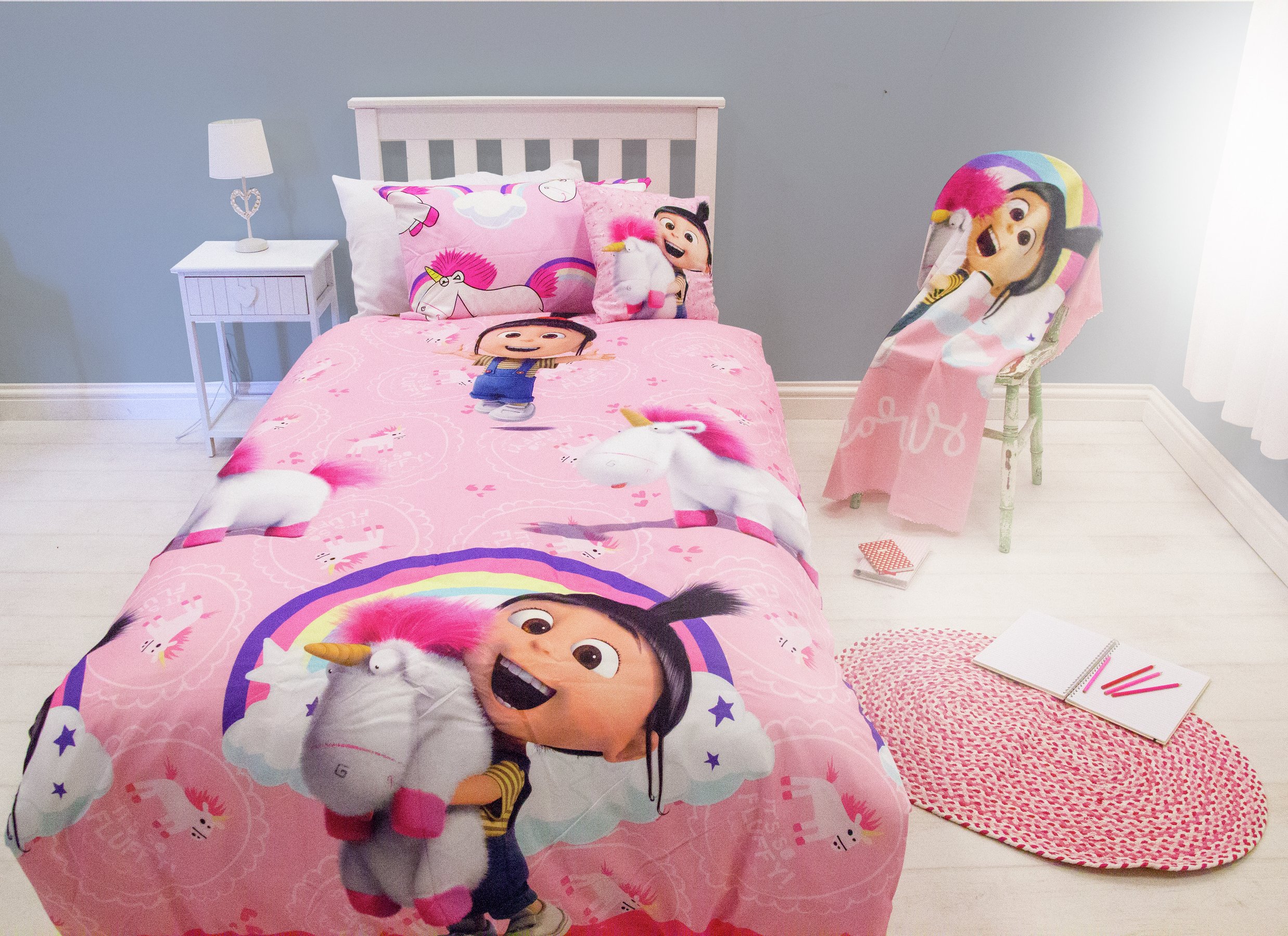 Despicable Me Fluffy Children's Bedroom Set review