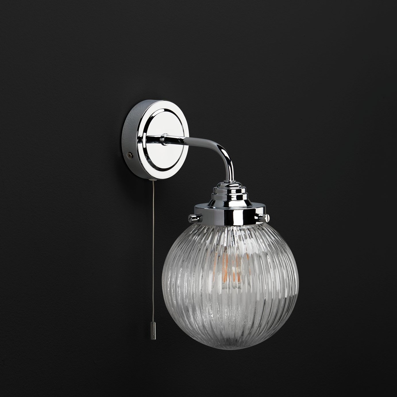Review of Collection Kerridge Ribbed Glass Wall Light