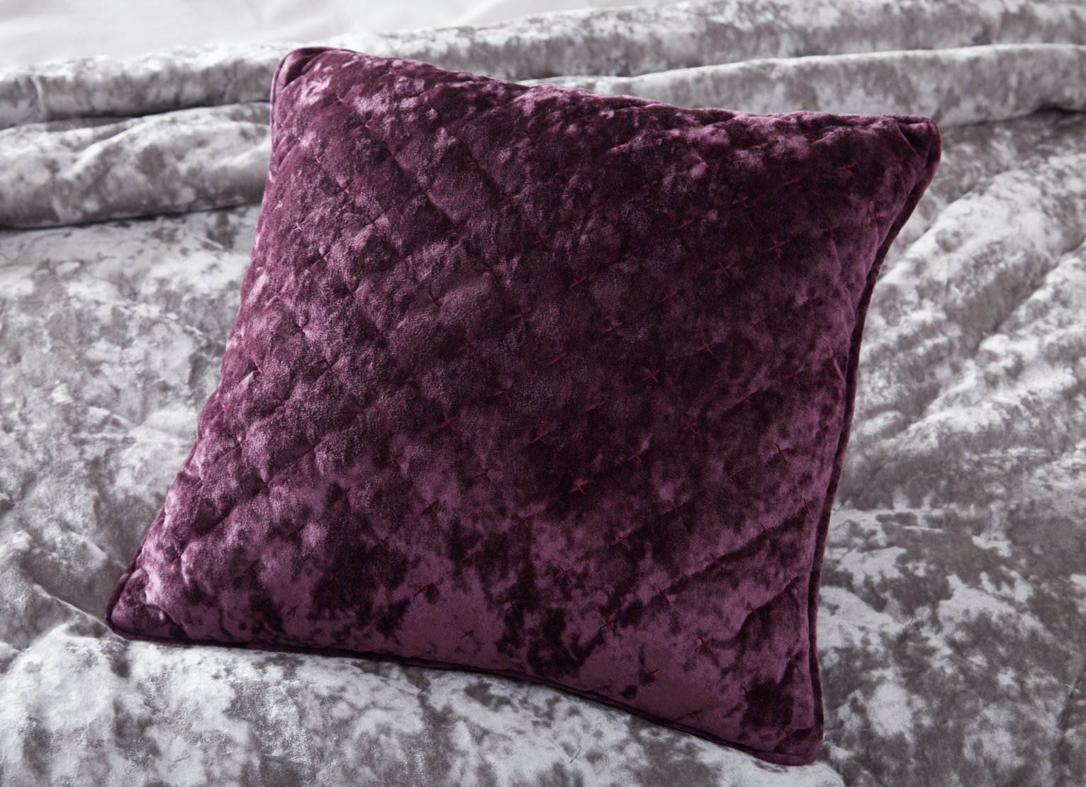 Appletree Kori Pack of 2 Cushions - Plum Review