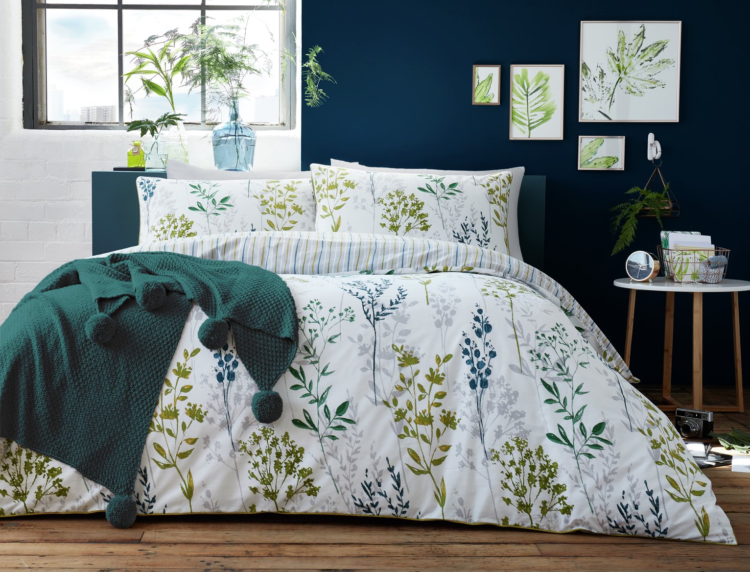 Review of Appletree Meadow Grass Green Bedding Set Double