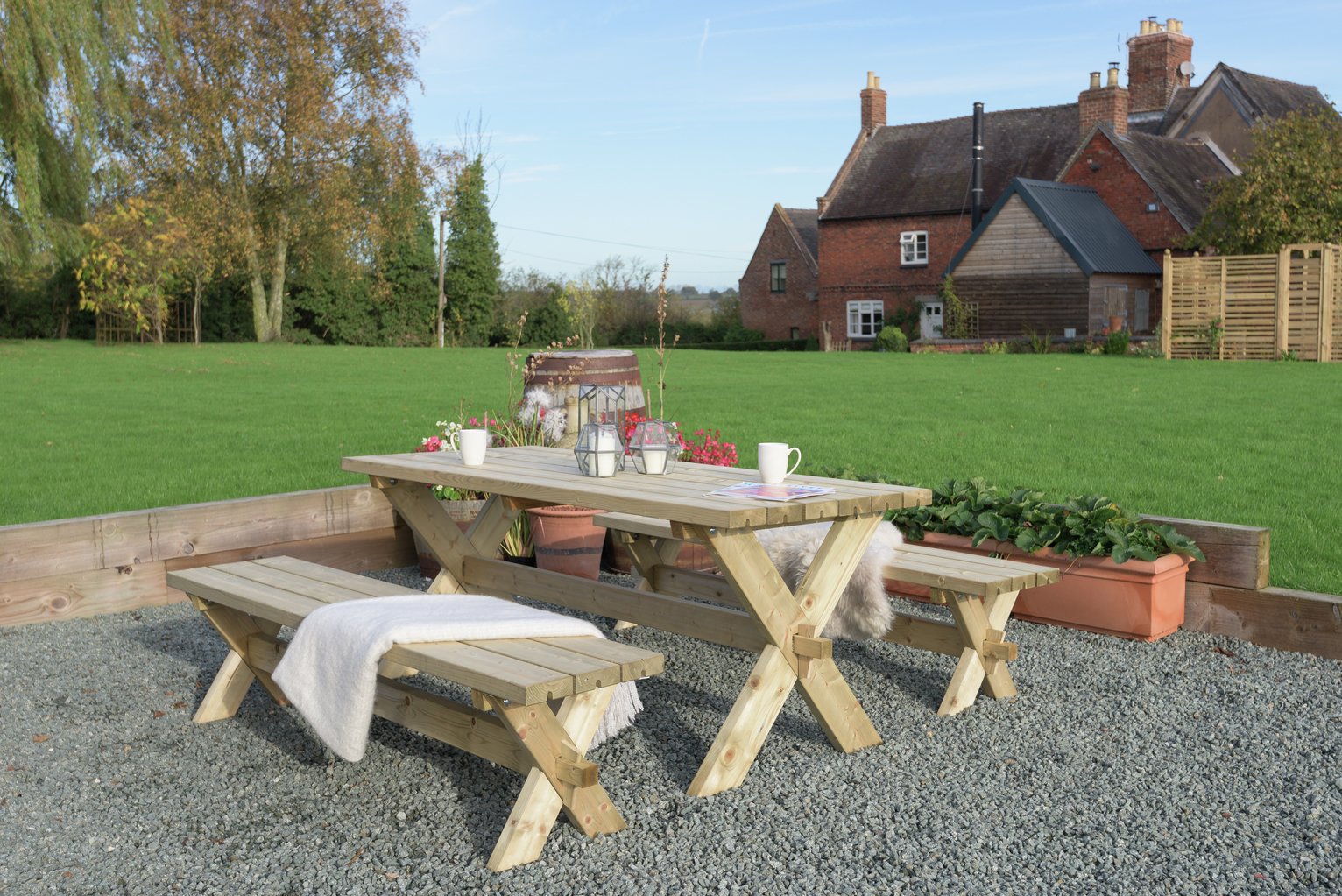 Grange Fencing Classic Garden Table and Bench Set Review